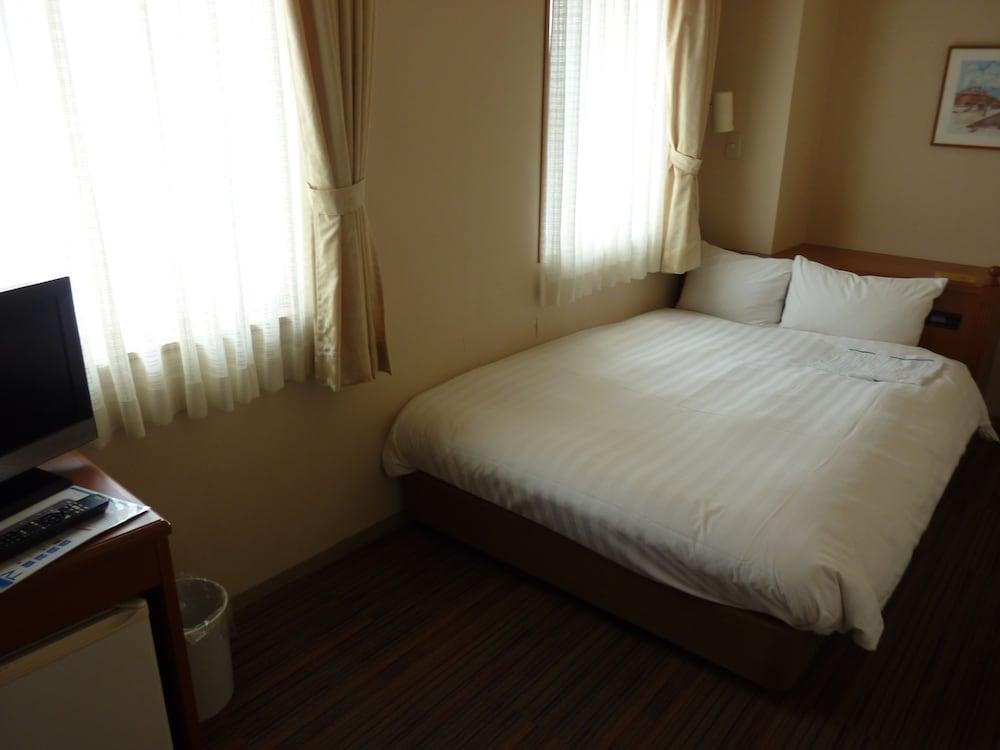 スマイルホテル神戸元町 神戸市 エクステリア 写真